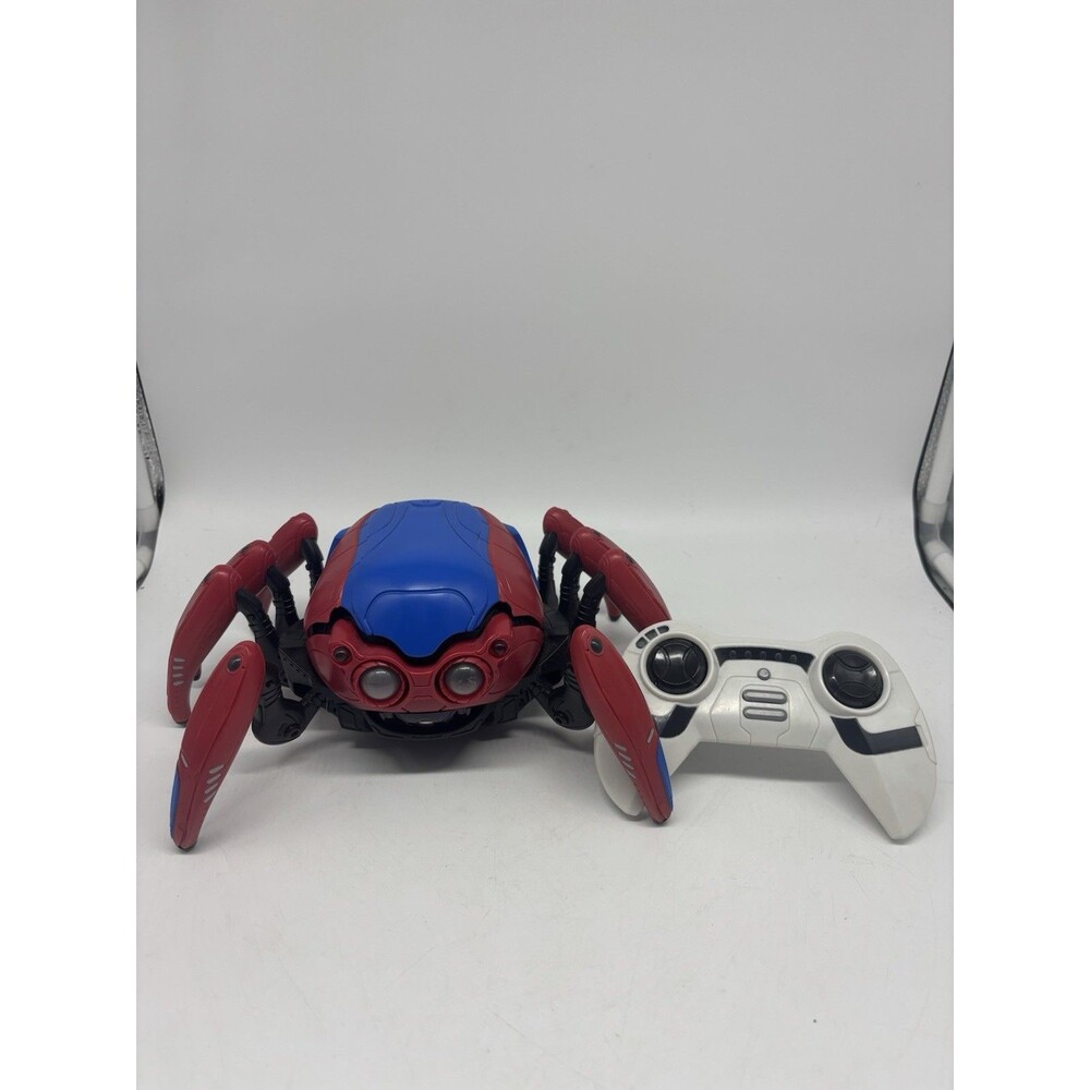 Disneyland Exclusive MARVEL AVENGERS CAMPUS Spider-Bot Interactive Remote